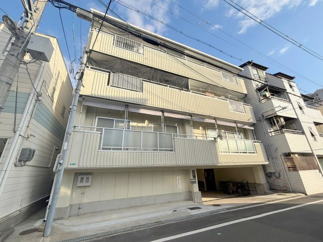綿榎ハイツの外観