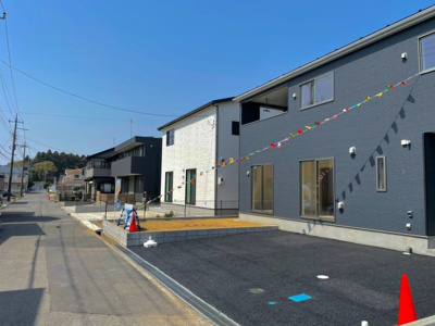 【前面道路含む現地写真】 | 酒々井町馬橋第１－１号棟 | 【祝完成】ご見学はお気軽に０４７６－３７－３８８８までお問合せ下さい！