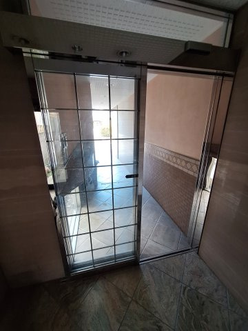 カメリア西落合のエントランス