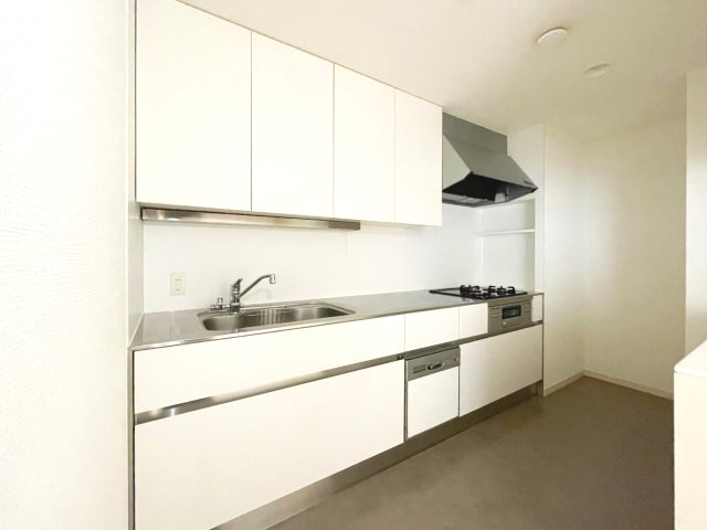 ビクトリアコート夙川のキッチン|清潔感のあるキッチンです。