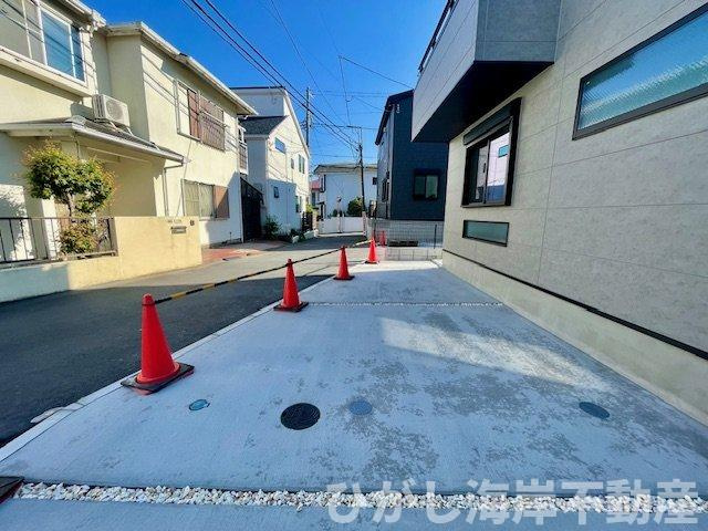 茅ヶ崎市浜竹4丁目　新築戸建　全３棟の駐車場|駐車スペース