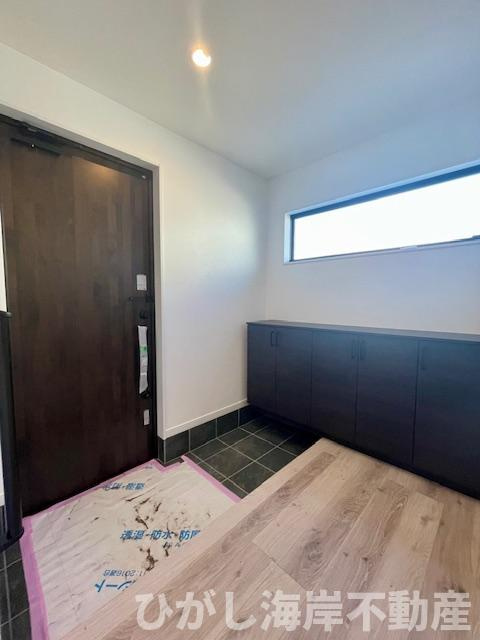 茅ヶ崎市浜竹4丁目　新築戸建　全３棟の玄関|玄関