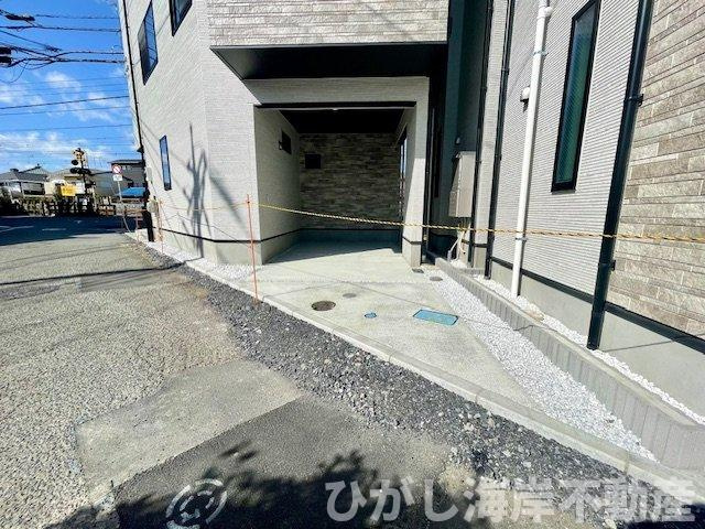 茅ヶ崎市浜竹　新築戸建　全３棟の駐車場|駐車スペース