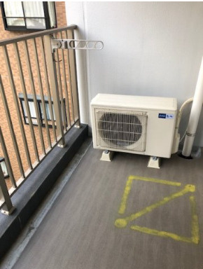 Ｊ－ＰＬＡＣＥ東町のバルコニー