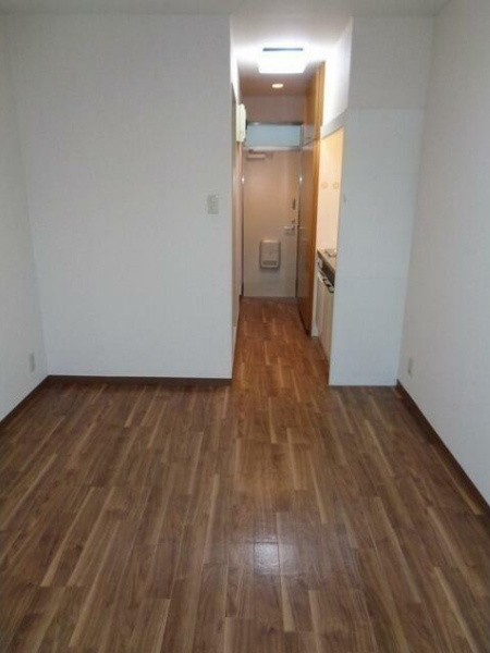 川邊ハイツの寝室