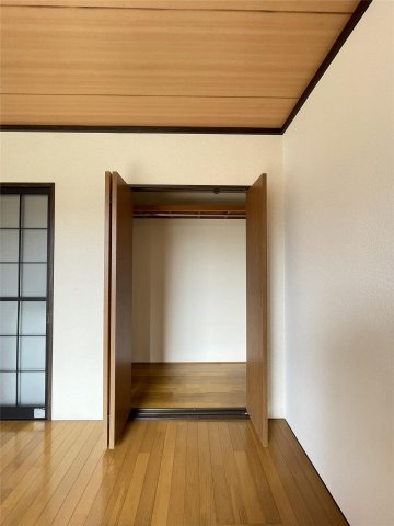 タカシマハイツの収納