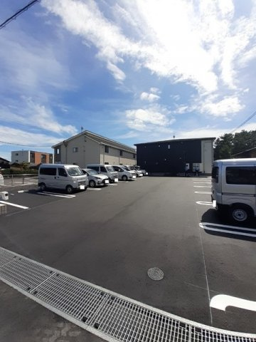 アクアプラ浅江６　Ⅰの駐車場