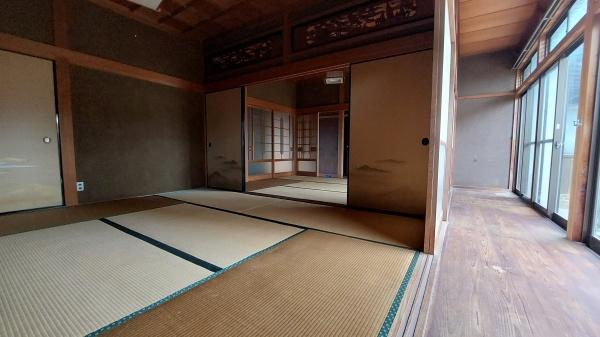 岩出市曽屋　中古戸建の和室
