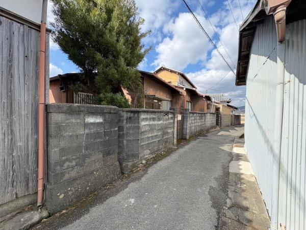 和歌山市宇田森　土地の前面道路含む現地写真