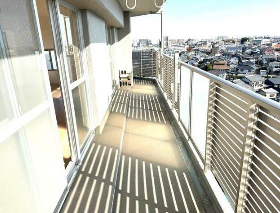 プレステージマンションクレールのバルコニー