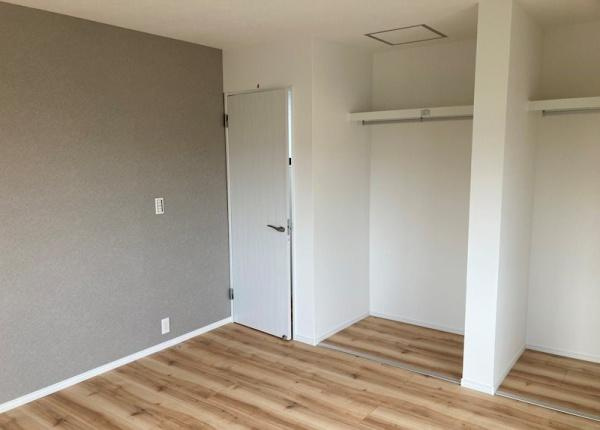 宮崎市本郷南方　中古戸建の洋室