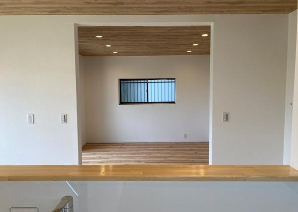 宮崎市本郷南方　中古戸建の居間・リビング