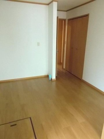 Ｎ＆ＹアベニューＤの内装|中はこのようになっています