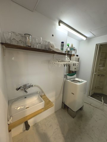 籠田町32店舗 の洗面所