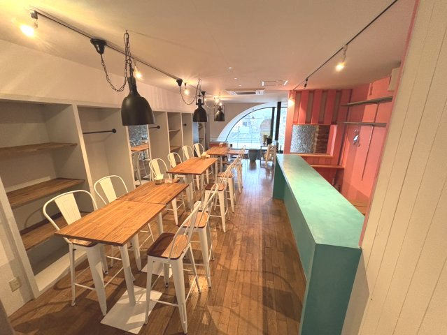 籠田町32店舗 の内装