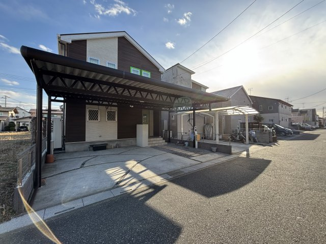吉川市中央二丁目中古戸建の画像