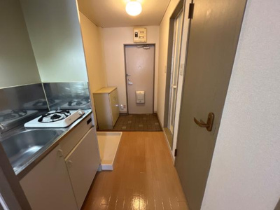 【内装】 | コーポカワムラ | 廊下