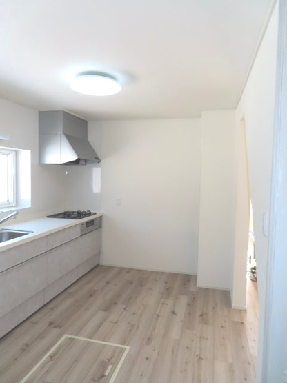 【キッチン】 | 網走市海岸町６番１－１号、６番１－２号　中古売家