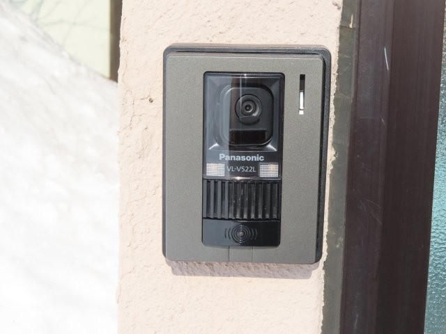 【セキュリティ】 | 網走市海岸町６番１－１号、６番１－２号　中古売家 | アイホン（外玄関用）