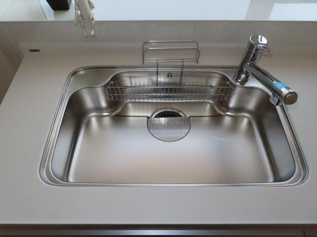 【キッチン】 | 網走市海岸町６番１－１号、６番１－２号　中古売家 | シンク