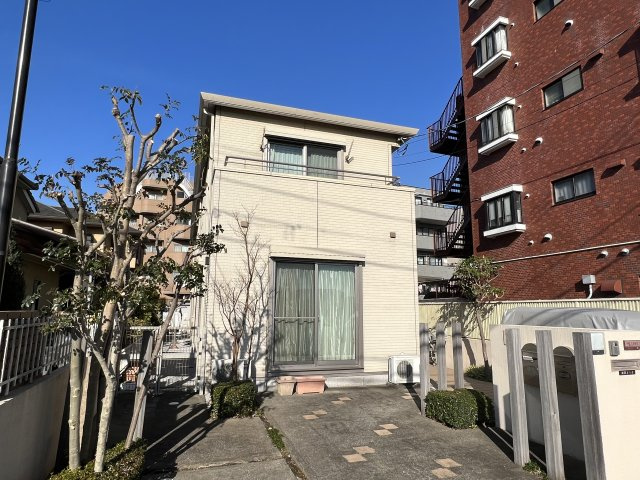 シャーメゾンウエスト