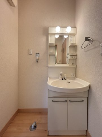 シャーメゾンウエストの洗面所|独立洗面台♪