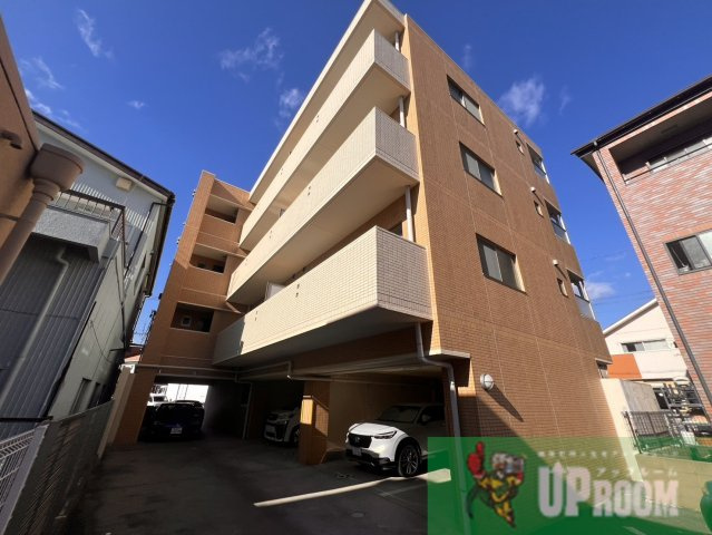 アネックスM&Kの外観