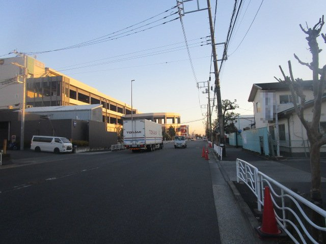 江東区新木場１丁目の倉庫の周辺