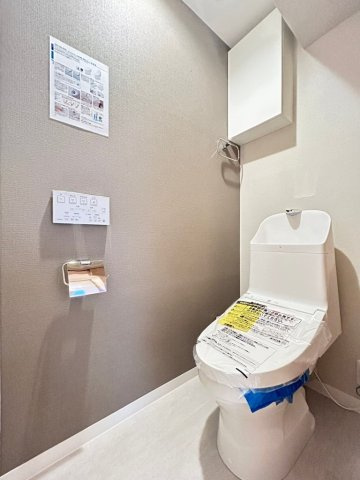 温水洗浄便座付きトイレ★