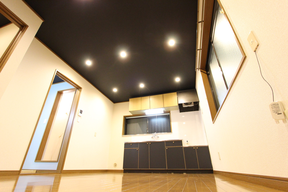 ハイヴィレッジＢ