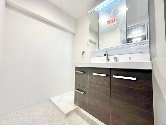 シャルマンコーポ神足　3階の洗面所