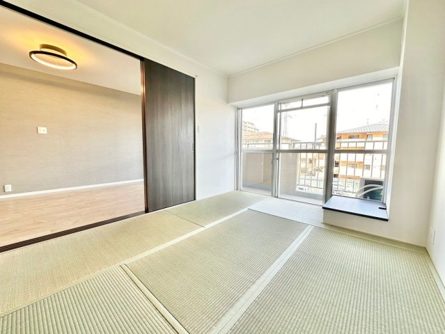 シャルマンコーポ神足　3階の和室