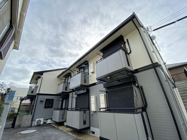 神戸市須磨区須磨浦通６丁目のアパート