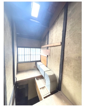 清水五条星野町　貸店舗の内装