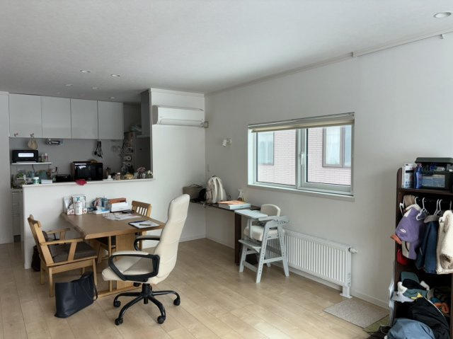 【居間・リビング】の画像