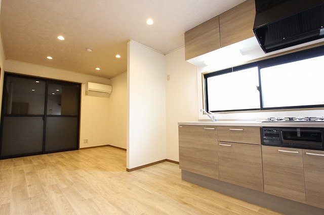 コートビレッジ1号棟