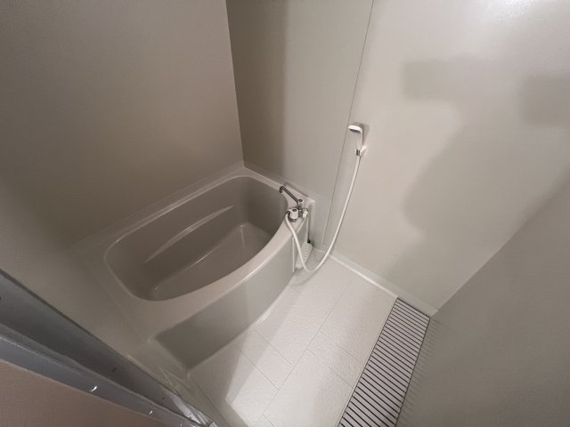 ジュネス離宮の浴室