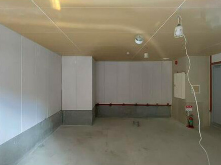 The Peak Kuromonの内装|スケルトンです☆