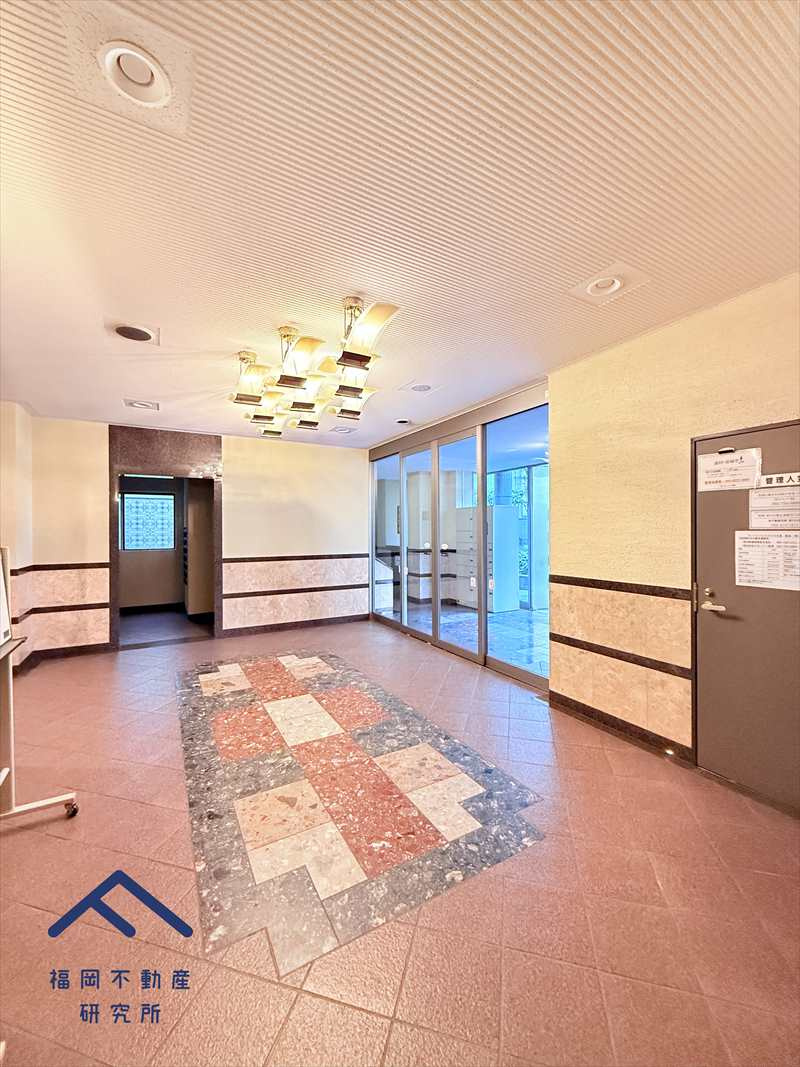 アーバンパレスアクス大濠のエントランス