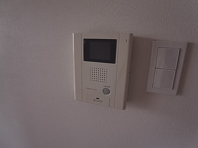 神戸市兵庫区中道通１丁目の賃貸マンションのセキュリティ|TV付インターフォン
