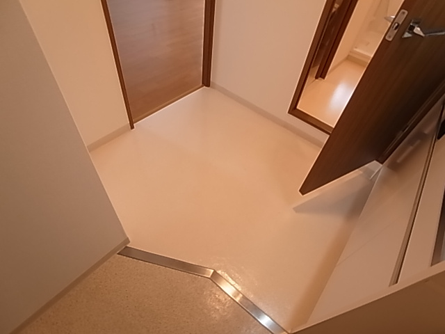 神戸市兵庫区中道通１丁目の賃貸マンション