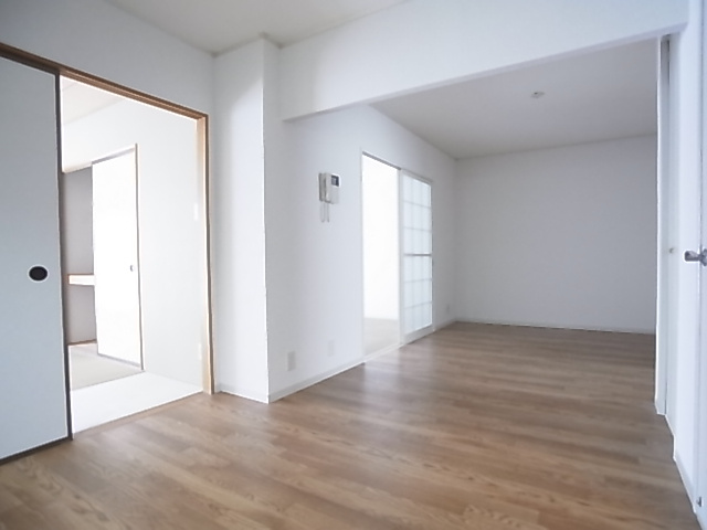 神戸市兵庫区平野町字天王谷東服山のアパート