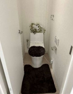 【トイレ】 | 西宮市愛宕山中古戸建　閑静な住宅街 | トイレは温水洗浄便座です♪