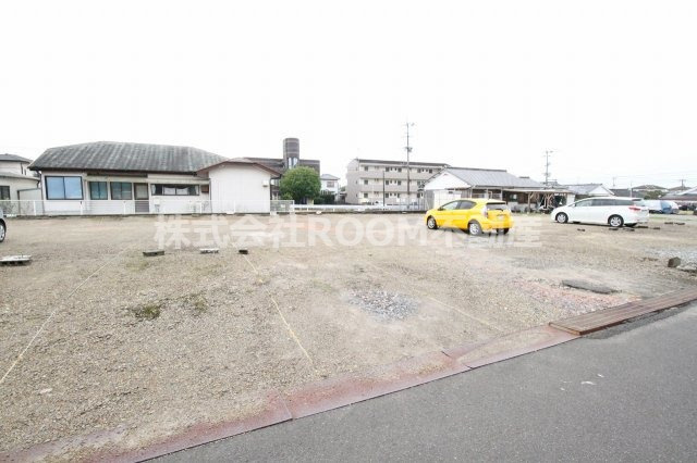T´ｓマンションの駐車場|駐車場があるので、車を買う予定の方も安心です