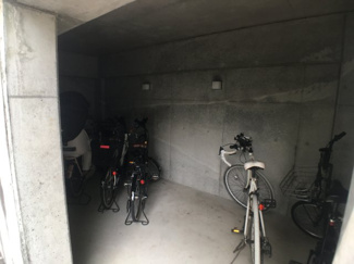 【その他共用部分】 | 駐輪場完備！屋根付きなので雨の日も安心♪