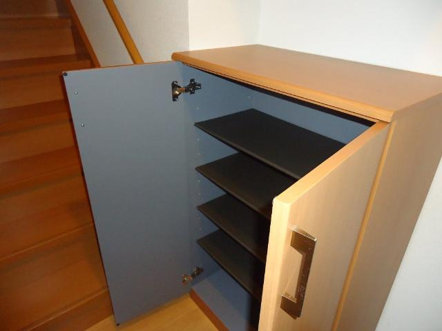 モンテ　リゾーネの収納|下駄箱