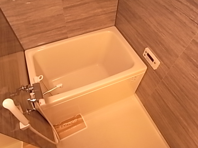 神戸市兵庫区永沢町４丁目の賃貸マンションの浴室