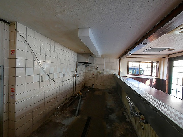 メイコウビルの内装