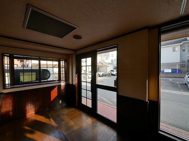 メイコウビルの内装