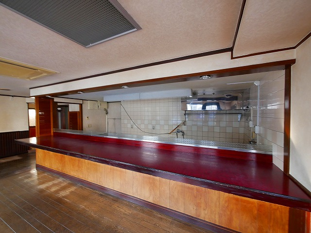 メイコウビルの内装